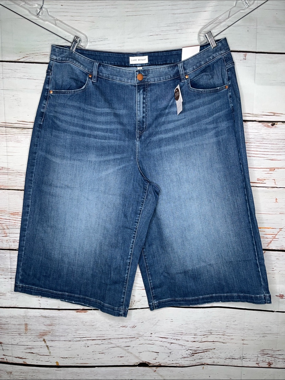 Lane Bryant NWT Sz 26 Blue Denim Flex Magic Waist Mid Rise Wide Leg Pedal Jeans